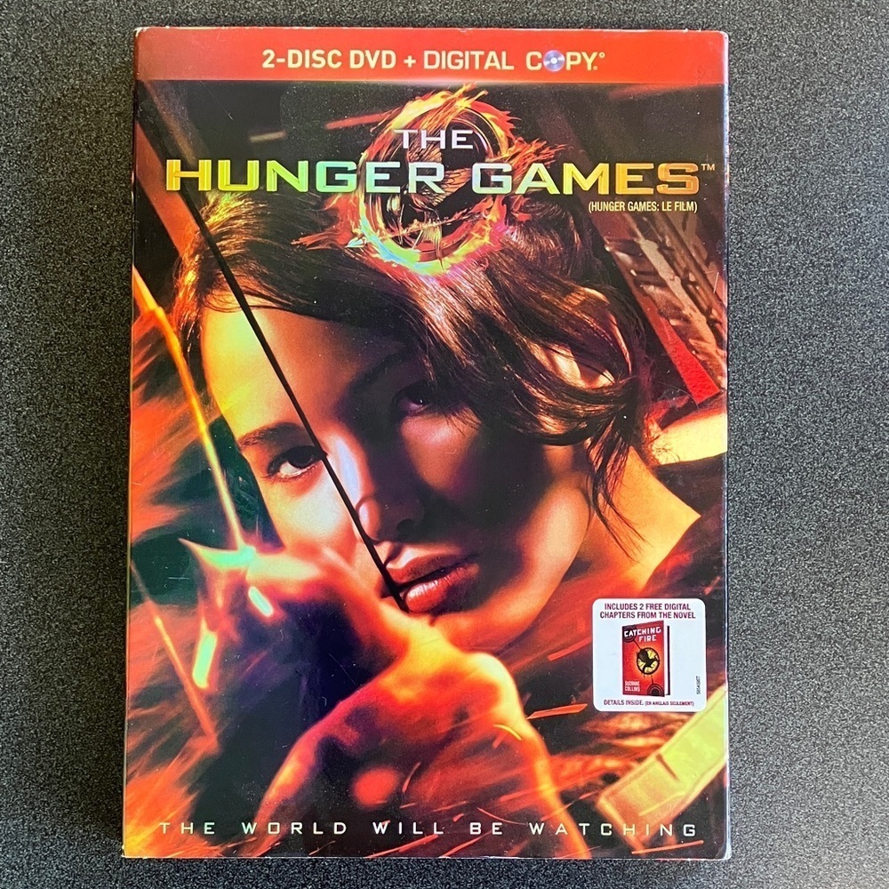 The Hunger Games 2 disc DVD Set